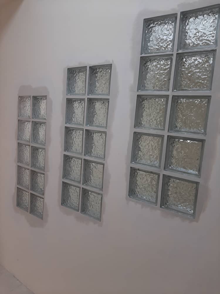 مرکز تخصصی فروش و اجرای بلوک و آجر شیشه ای کاوه فرهنگ در باسمنج